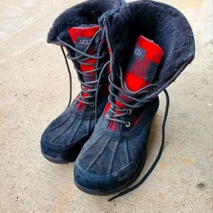 Mens UGG Redwood Butte Vibram All-Weather Winter Boots Buffalo Plaid Size 11